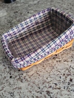 Longaberger Plaid Fabric-Lined Woven Basket EUC